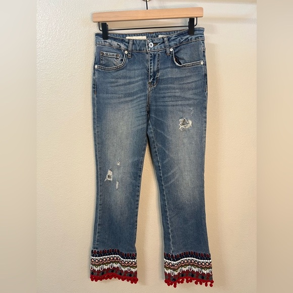 Anthropologie Pilcro Embroidered Cropped Jeans 27 - Picture 2 of 12